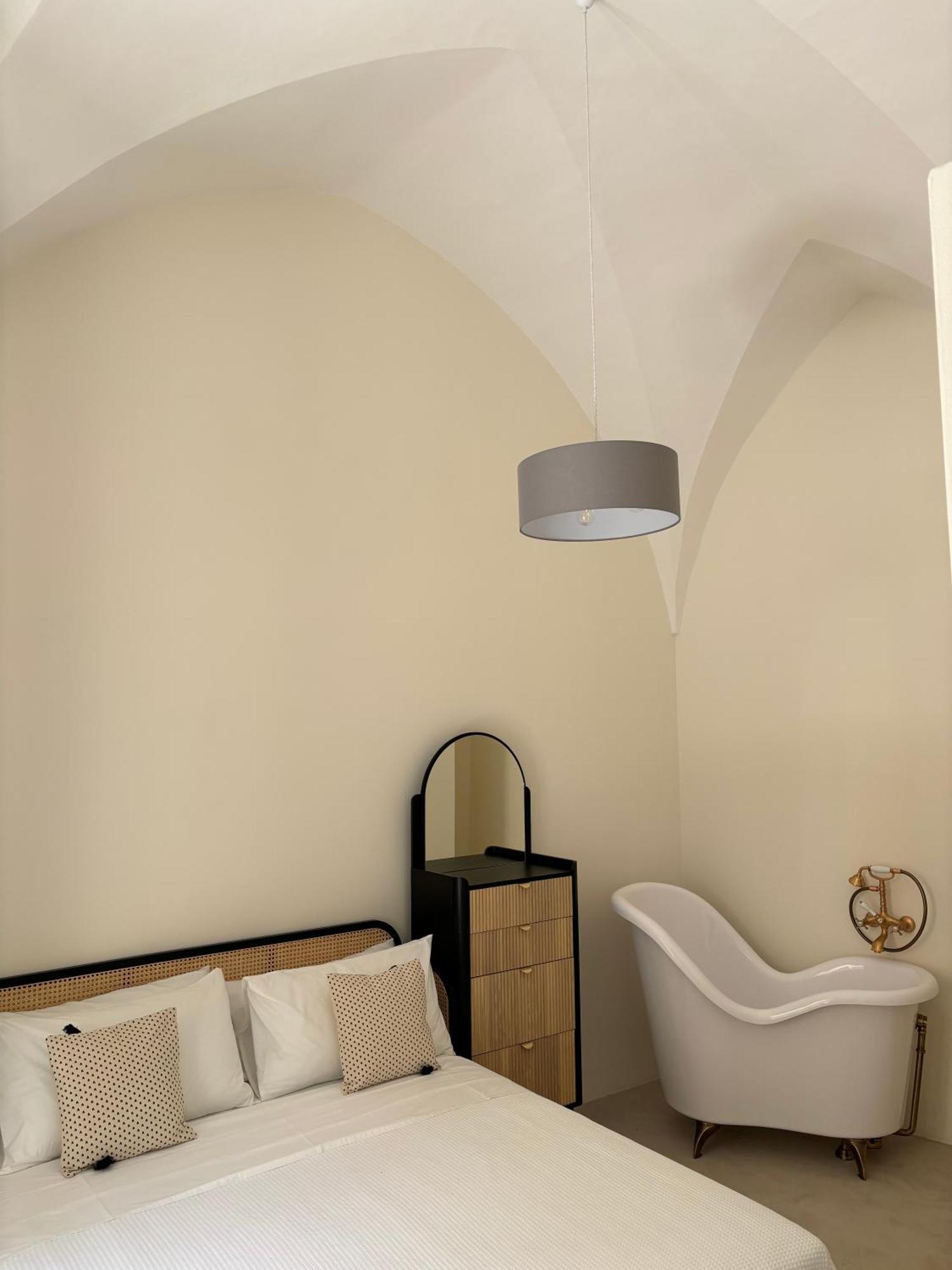 Alora Boutique Suites Lecce Kültér fotó